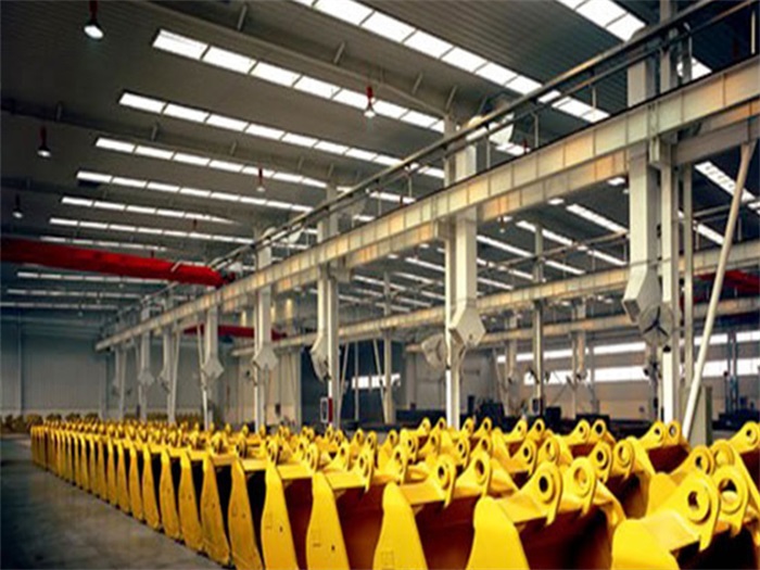 瑞昌徐工集团挖掘机装配车间